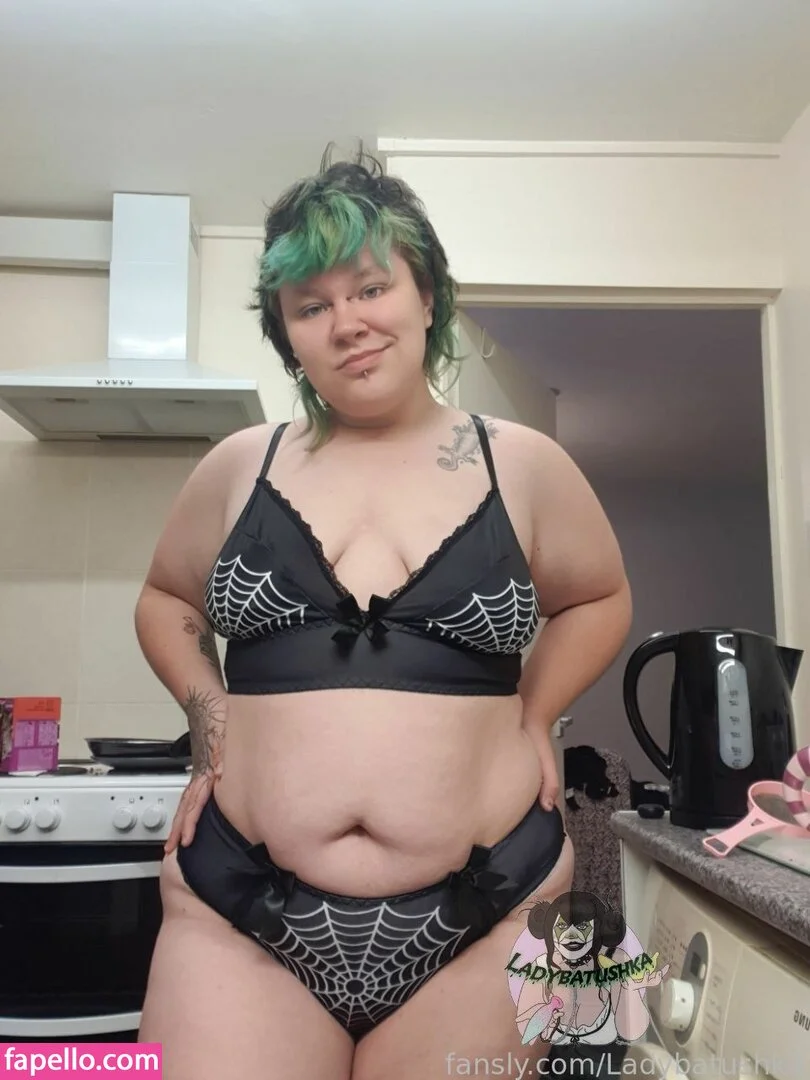 Ladybatushka Onlyfans Photo Gallery 