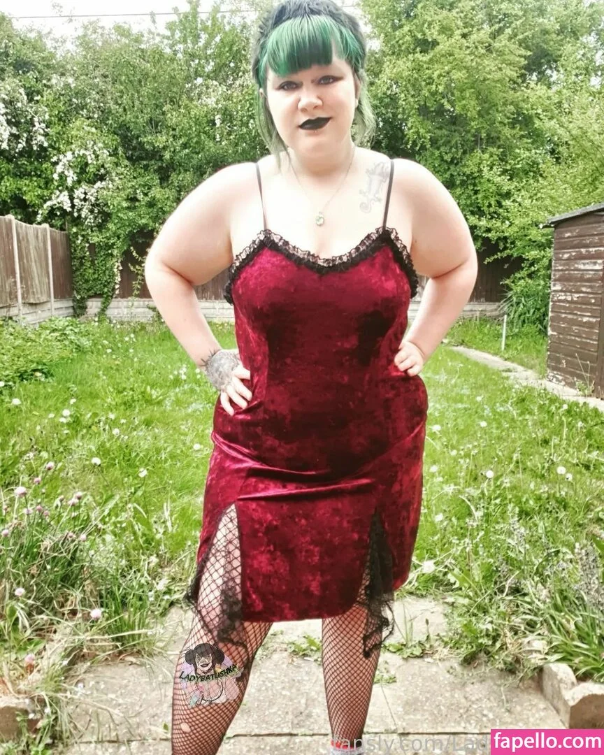 Ladybatushka Onlyfans Photo Gallery 