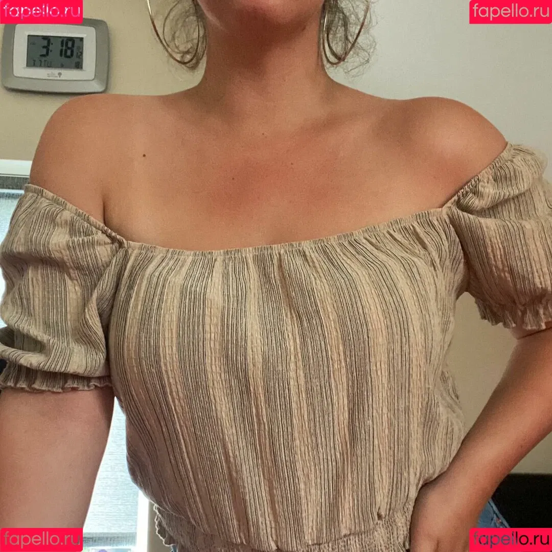 Elena Sophia Nicolosi Onlyfans Photo Gallery 