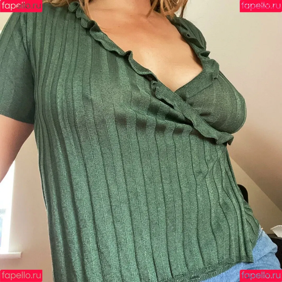 Elena Sophia Nicolosi Onlyfans Photo Gallery 