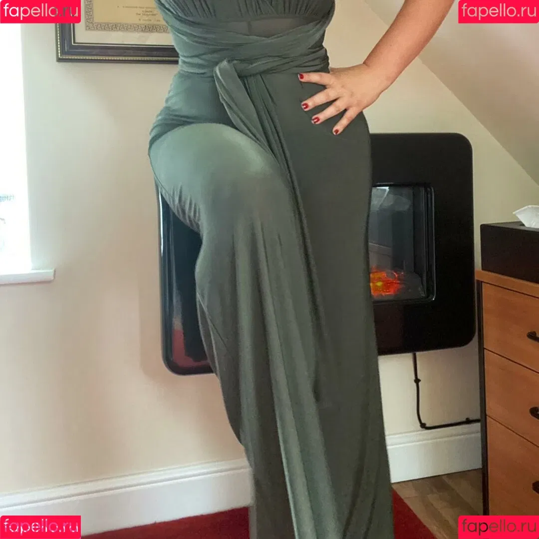 Elena Sophia Nicolosi Onlyfans Photo Gallery 