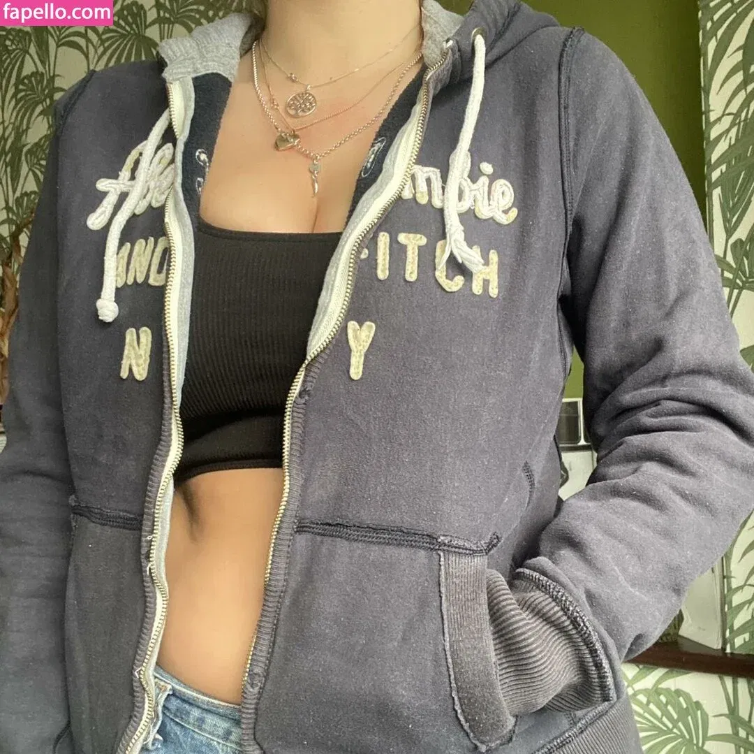 Elena Sophia Nicolosi Onlyfans Photo Gallery 