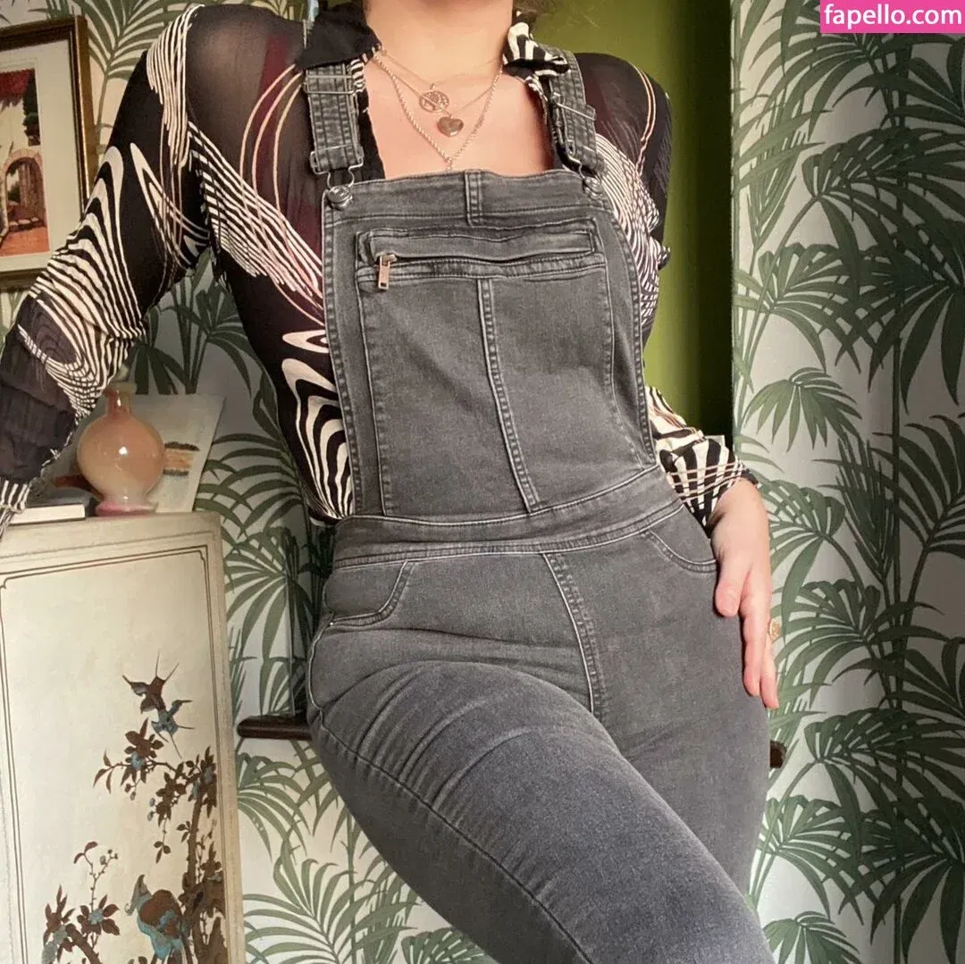 Elena Sophia Nicolosi Onlyfans Photo Gallery 