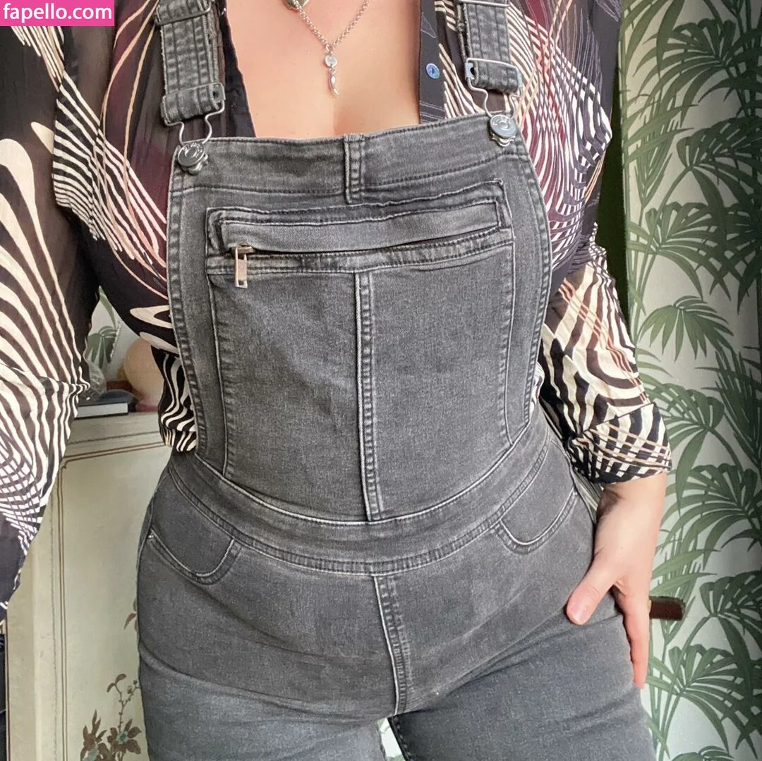 Elena Sophia Nicolosi Onlyfans Photo Gallery 