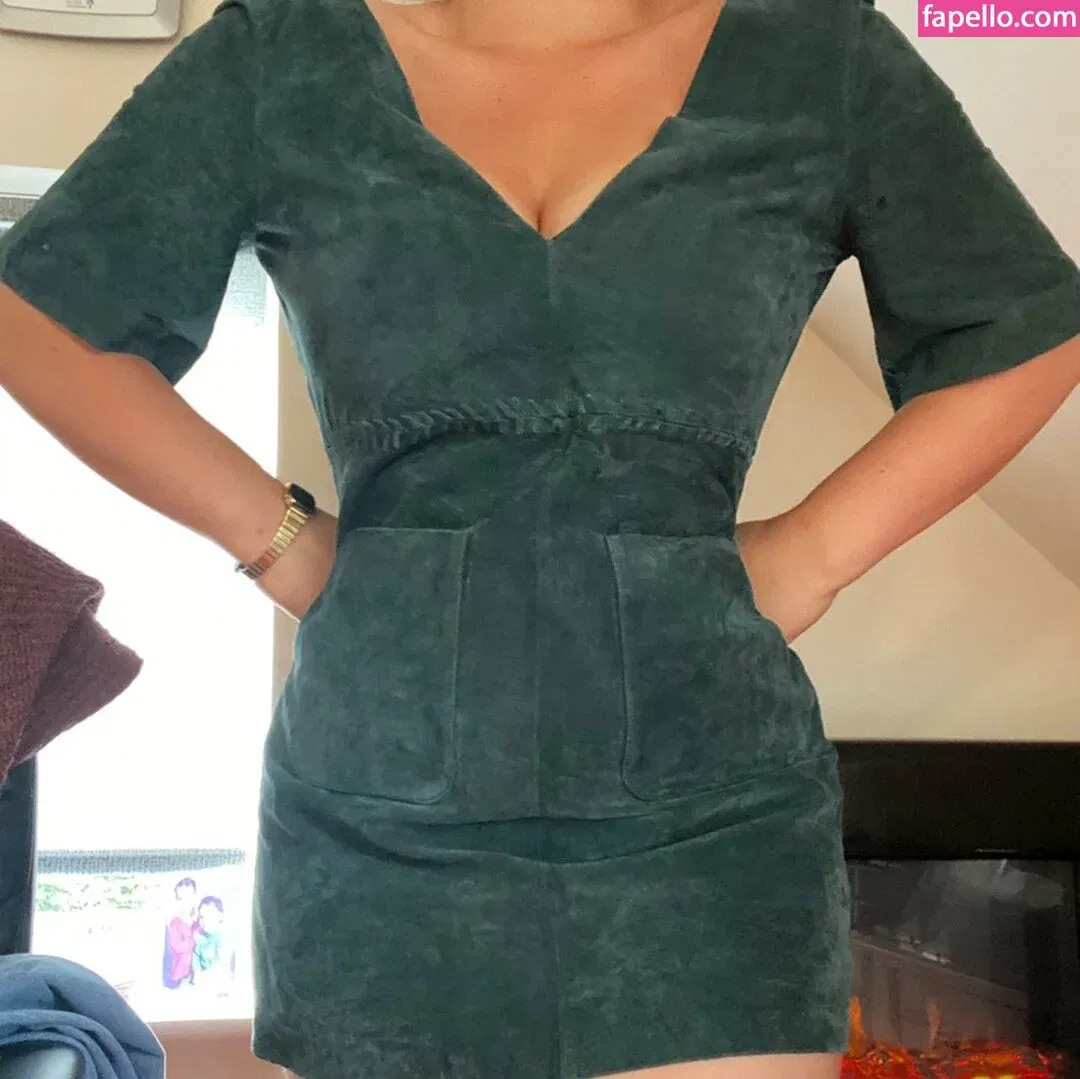 Elena Sophia Nicolosi Onlyfans Photo Gallery 