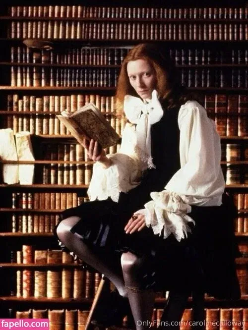 carolinecalloway Onlyfans Photo Gallery 