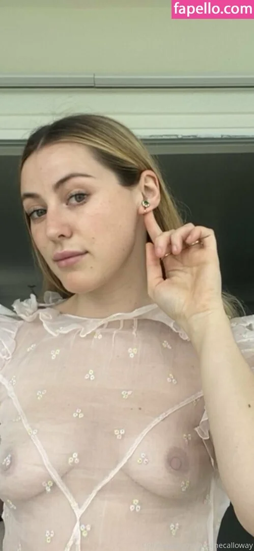 carolinecalloway Onlyfans Photo Gallery 