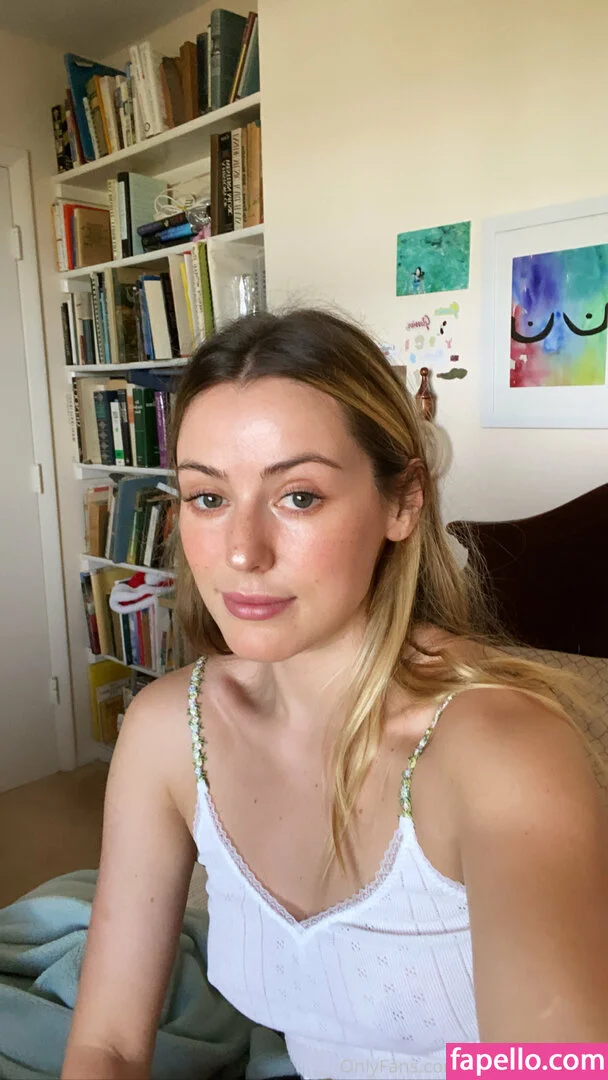 carolinecalloway Onlyfans Photo Gallery 