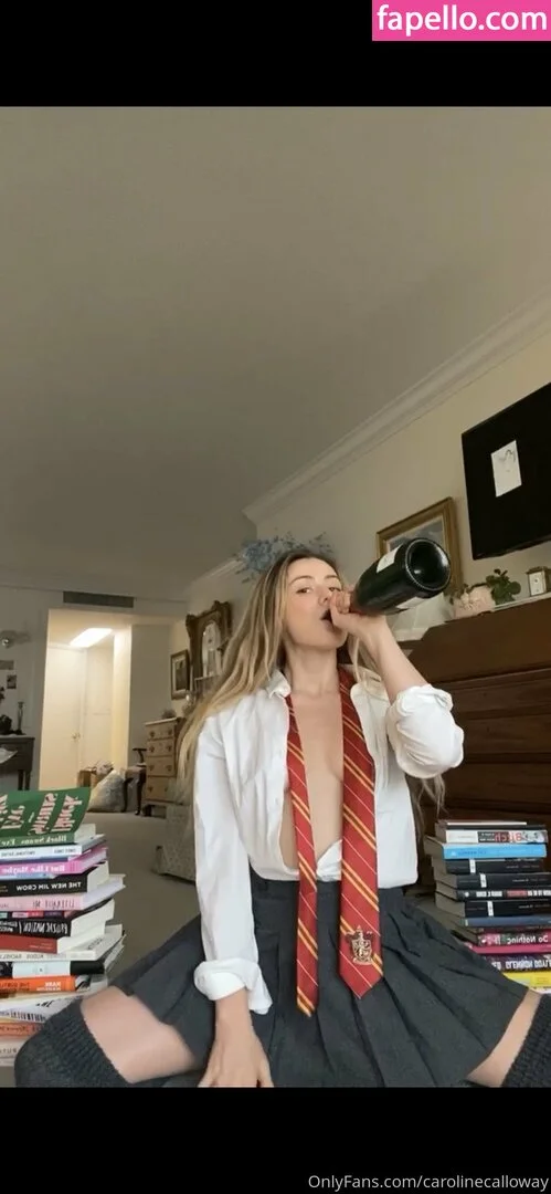 carolinecalloway Onlyfans Photo Gallery 