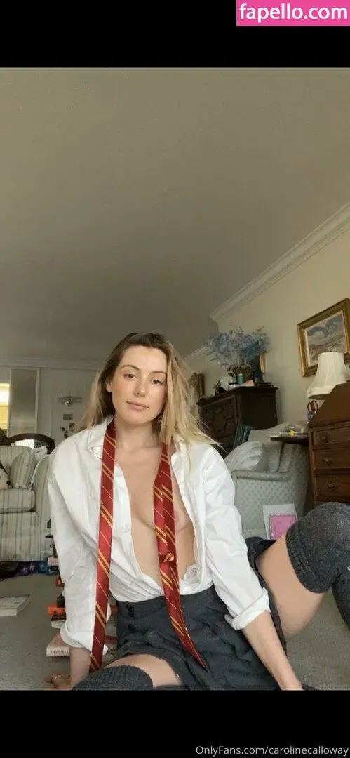 carolinecalloway Onlyfans Photo Gallery 