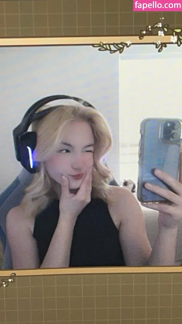 nanichloe Onlyfans Photo Gallery 