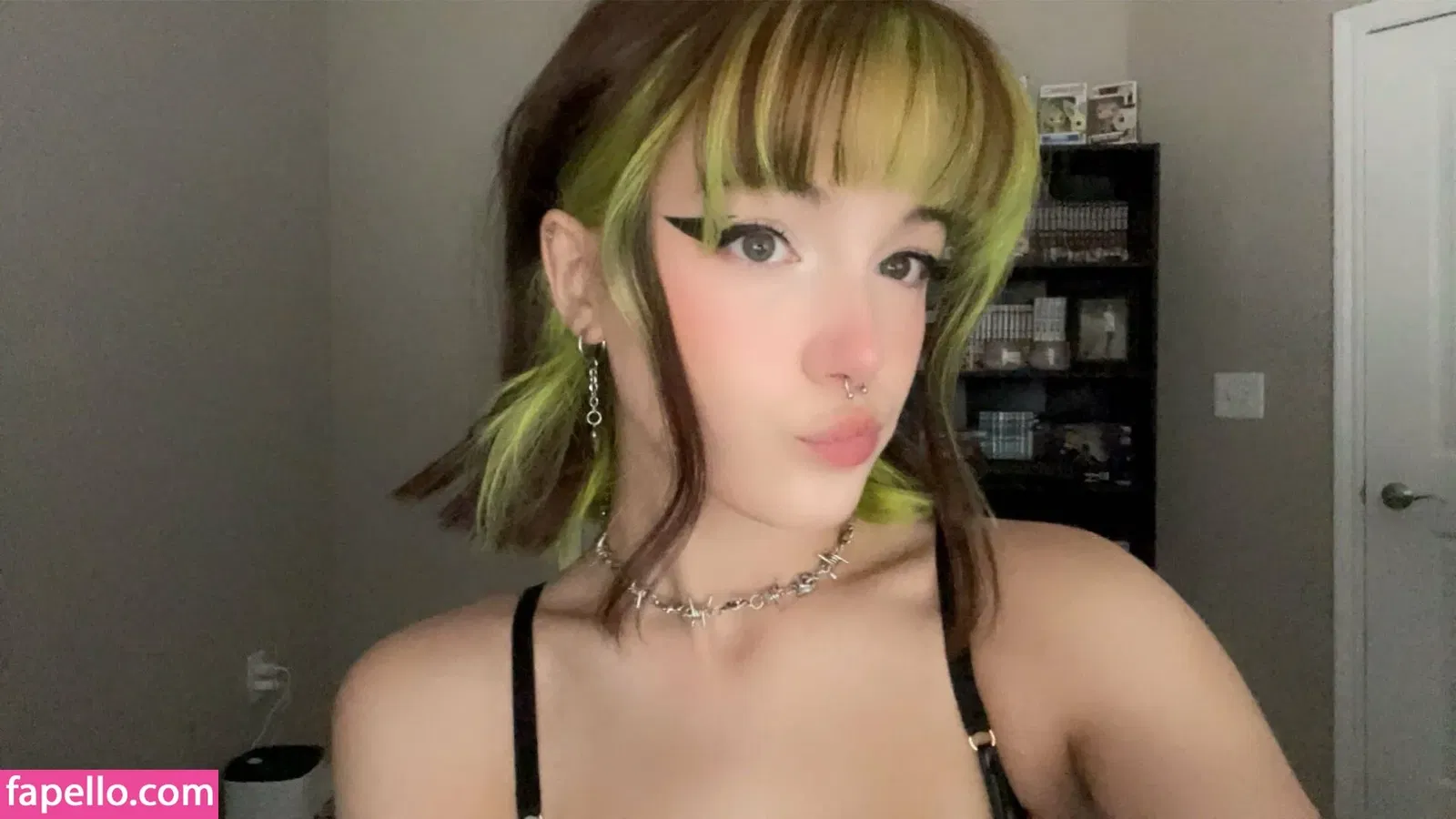 nanichloe Onlyfans Photo Gallery 