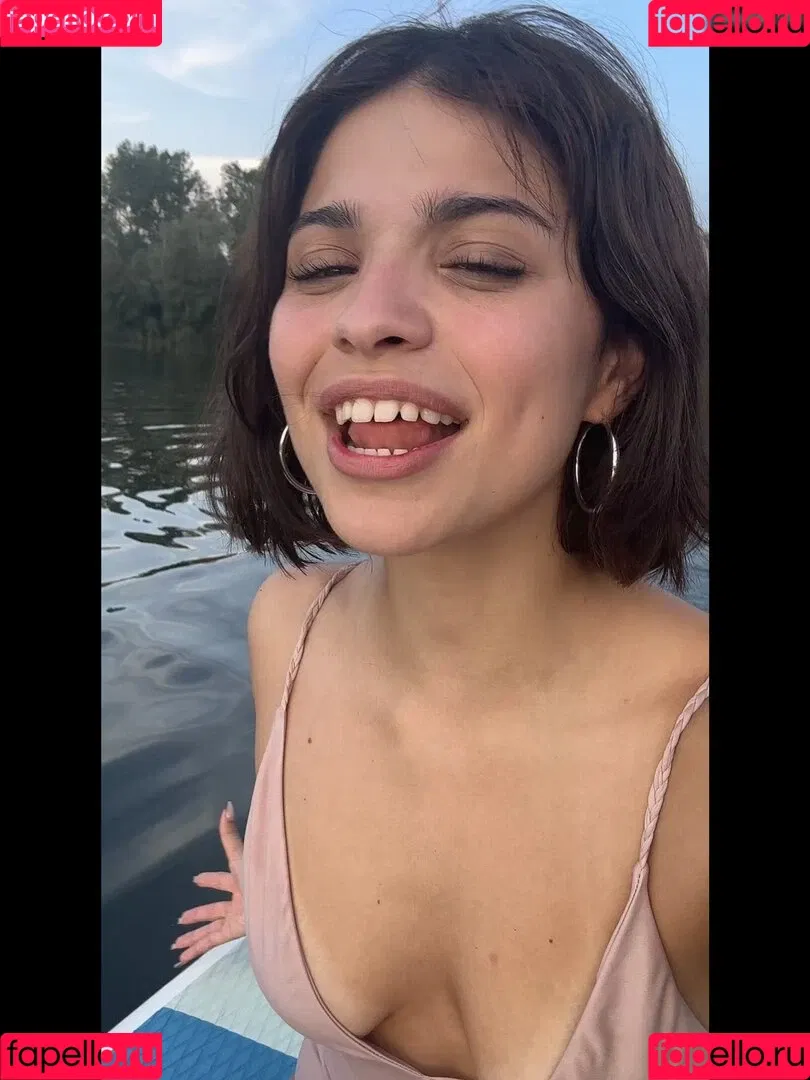 Yasmin Bal Onlyfans Photo Gallery 