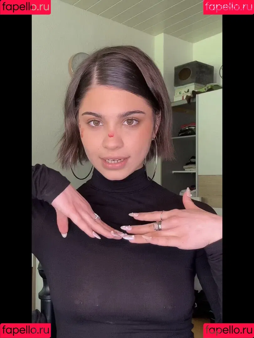 Yasmin Bal Onlyfans Photo Gallery 