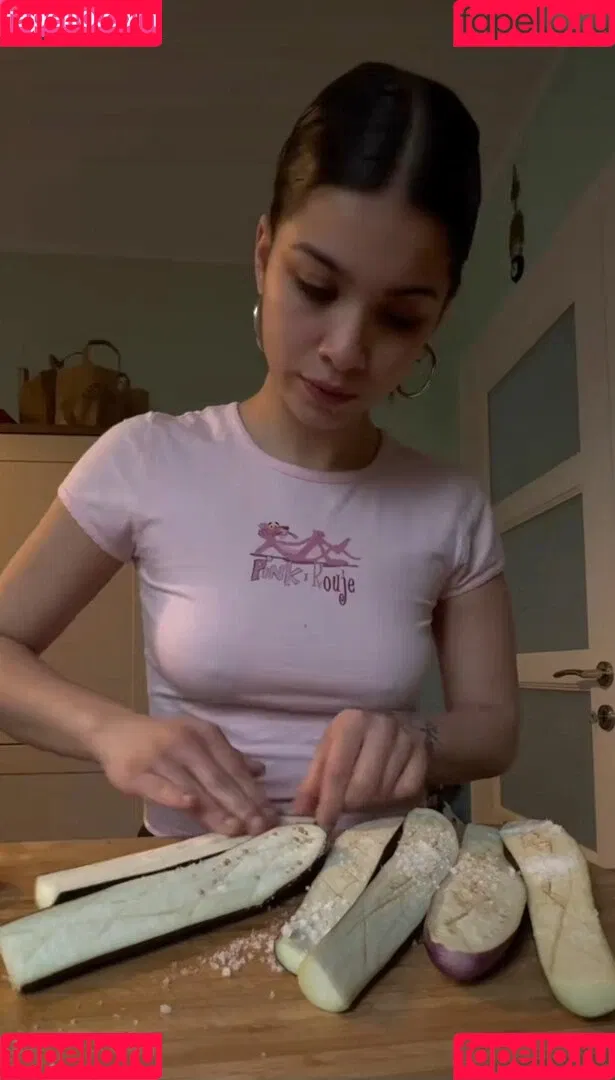 Yasmin Bal Onlyfans Photo Gallery 