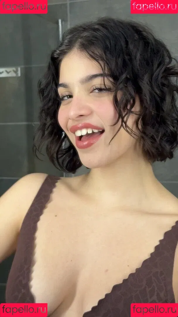 Yasmin Bal Onlyfans Photo Gallery 