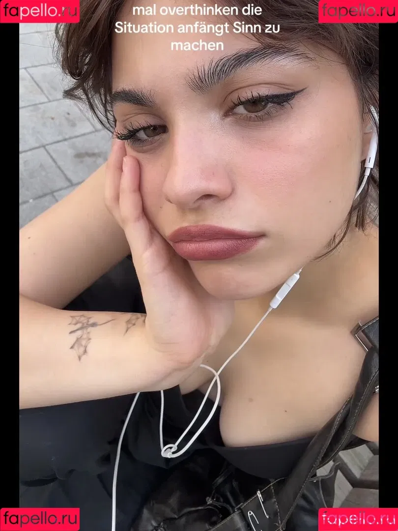 Yasmin Bal Onlyfans Photo Gallery 