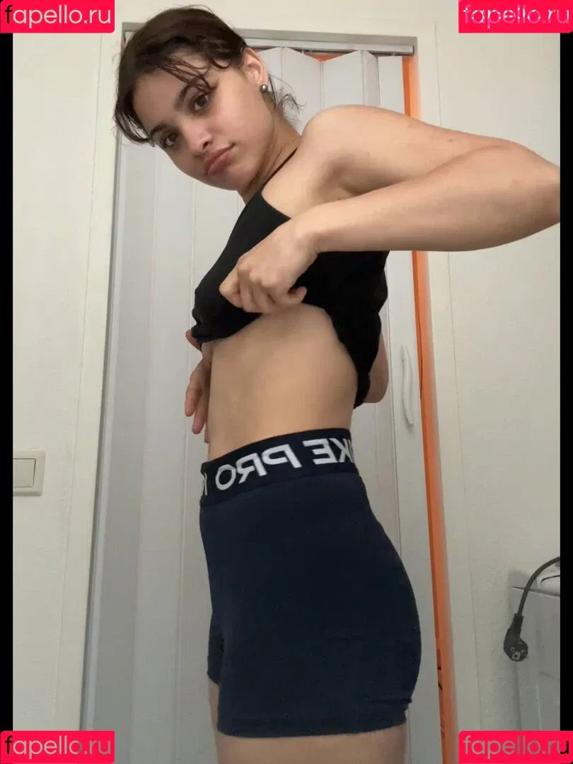 Yasmin Bal Onlyfans Photo Gallery 