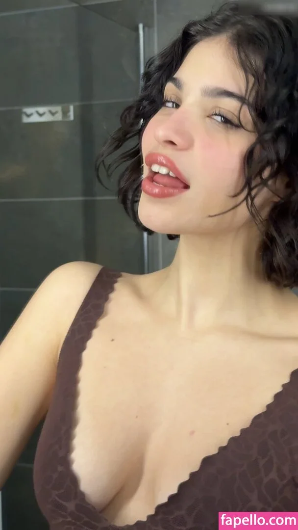 Yasmin Bal Onlyfans Photo Gallery 