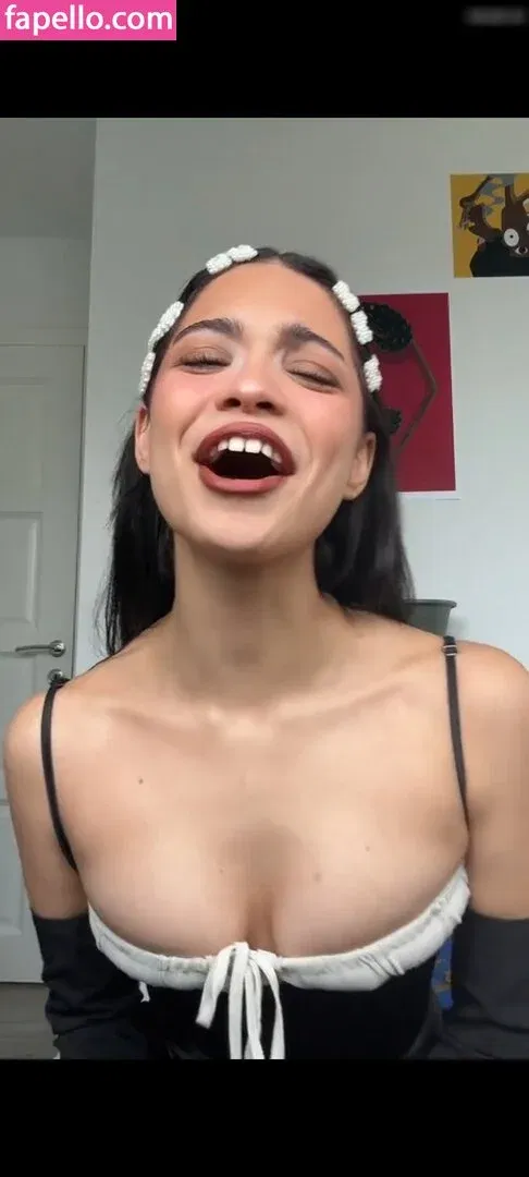 Yasmin Bal Onlyfans Photo Gallery 