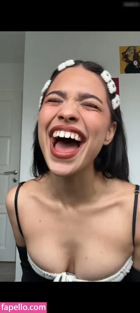 Yasmin Bal Onlyfans Photo Gallery 