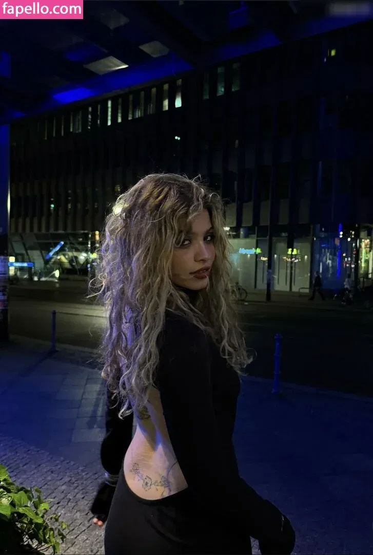 Yasmin Bal Onlyfans Photo Gallery 