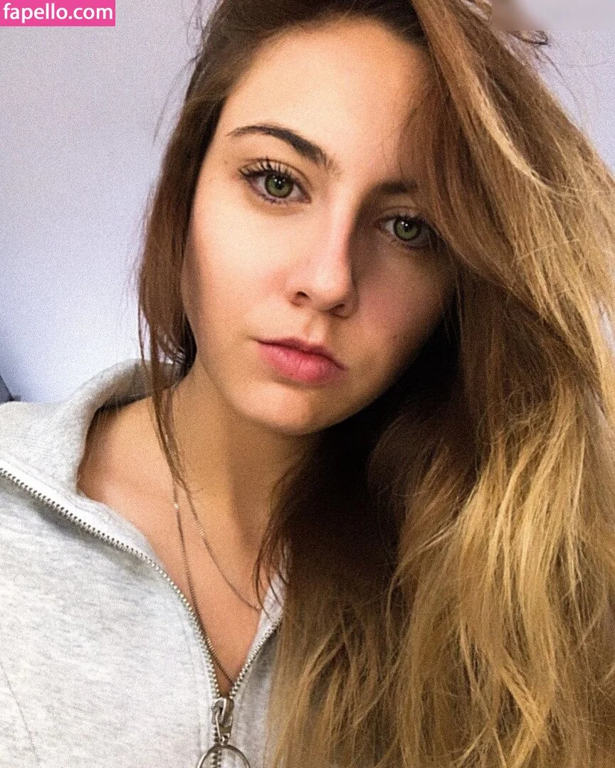 Janina Hille Onlyfans Photo Gallery 