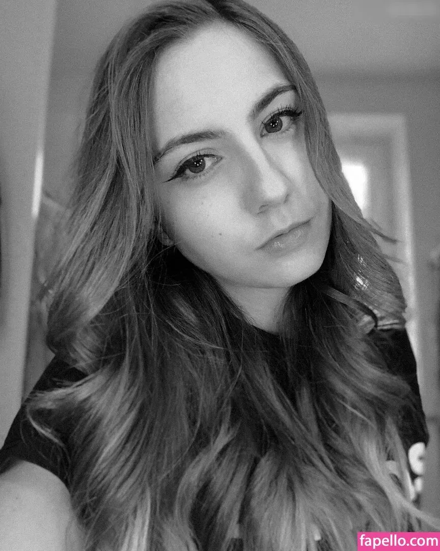 Janina Hille Onlyfans Photo Gallery 