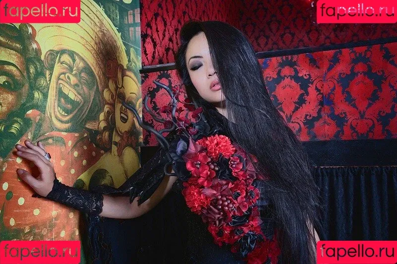 Tina Guo Onlyfans Photo Gallery 