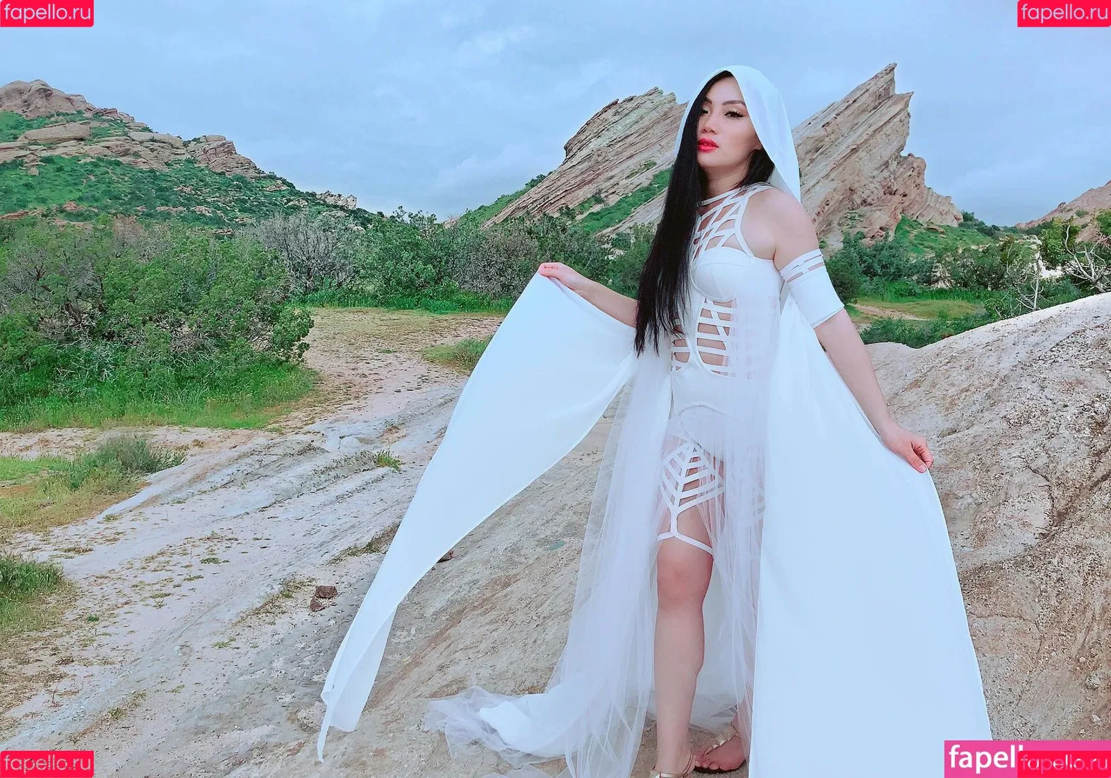 Tina Guo Onlyfans Photo Gallery 