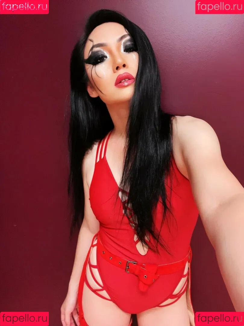 Tina Guo Onlyfans Photo Gallery 