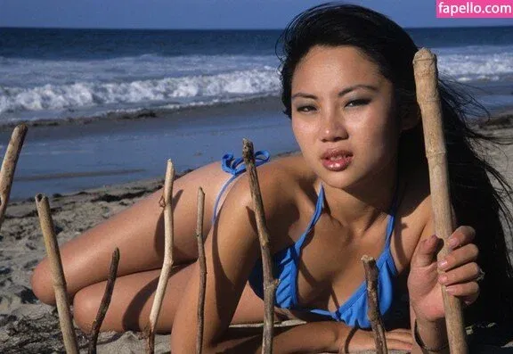 Tina Guo Onlyfans Photo Gallery 