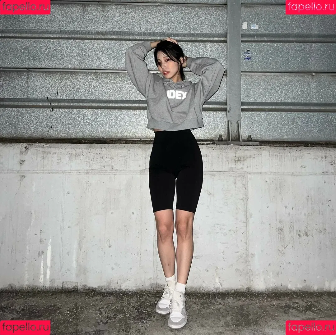 Ggyong_ee 굥이___ Onlyfans Photo Gallery 