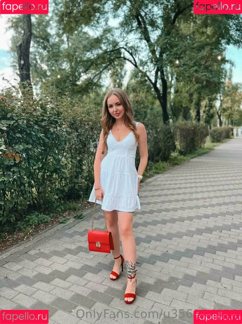 star_roxy Onlyfans Photo Gallery 