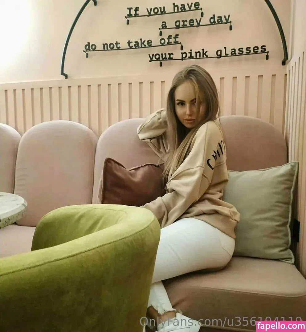 star_roxy Onlyfans Photo Gallery 