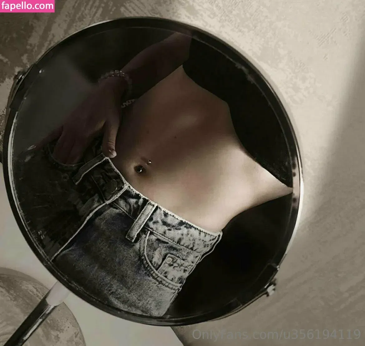 star_roxy Onlyfans Photo Gallery 