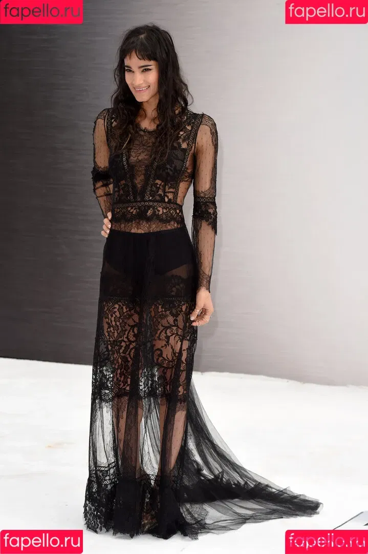 Sofia Boutella Onlyfans Photo Gallery 