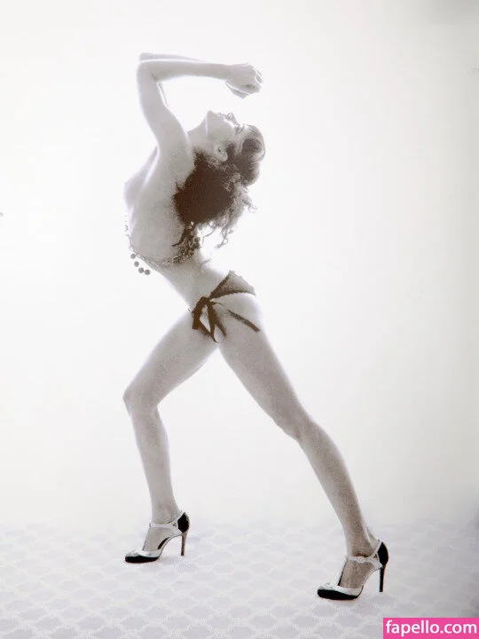 Sofia Boutella Onlyfans Photo Gallery 