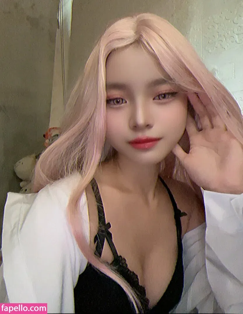 Shayri May Tagyamon Onlyfans Photo Gallery 