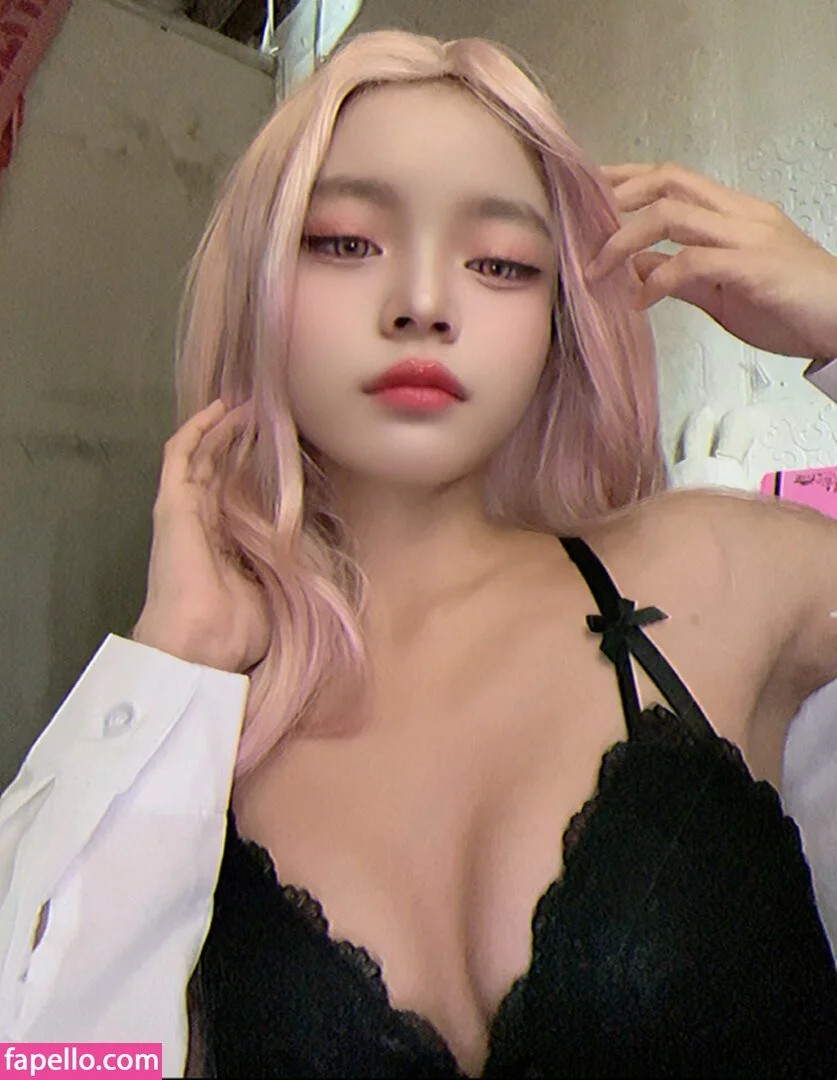 Shayri May Tagyamon Onlyfans Photo Gallery 