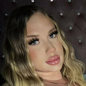 BabyHayl33 Onlyfans Photo Gallery 