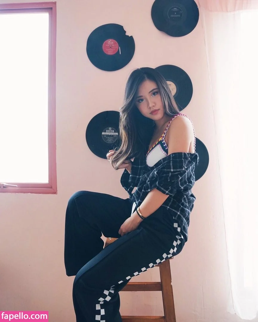 Titan Tyra Onlyfans Photo Gallery 