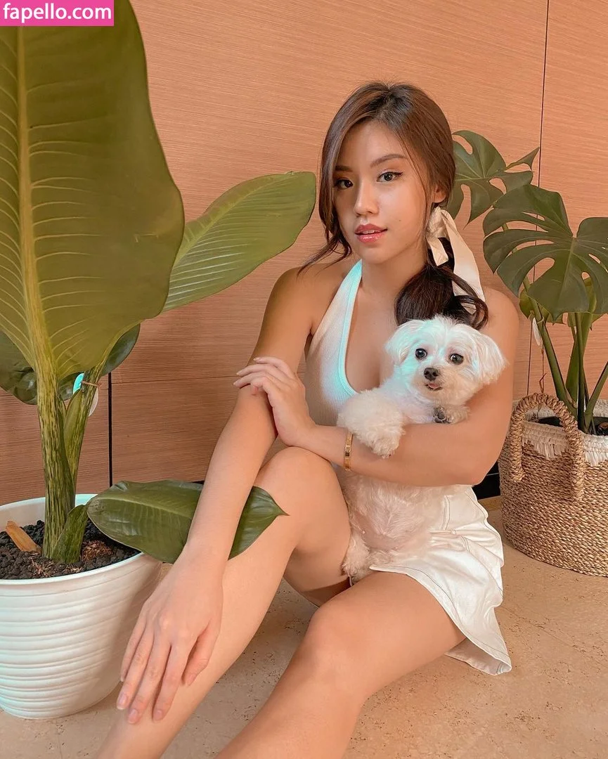 Titan Tyra Onlyfans Photo Gallery 