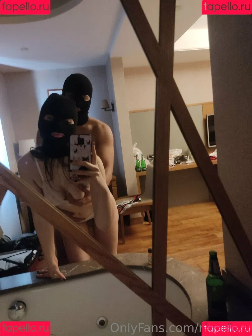 nyksniks Onlyfans Photo Gallery 