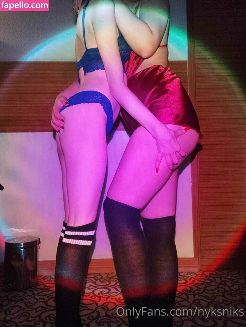 nyksniks Onlyfans Photo Gallery 