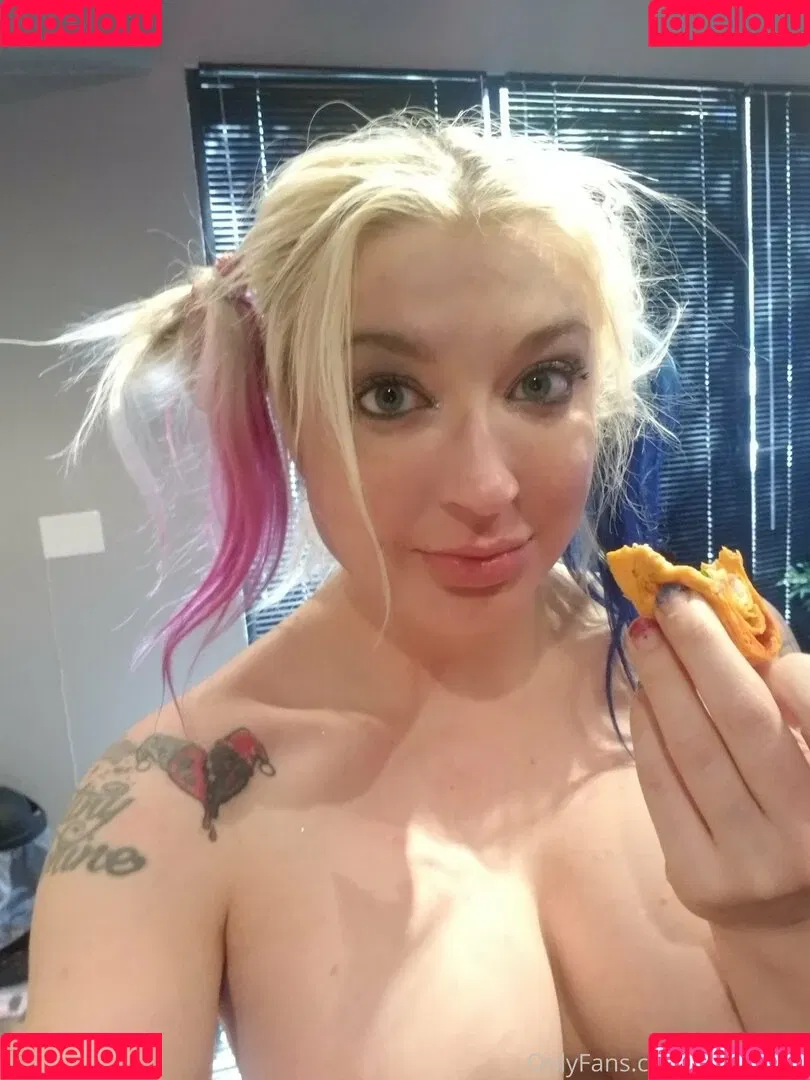 leyafalcon Onlyfans Photo Gallery 