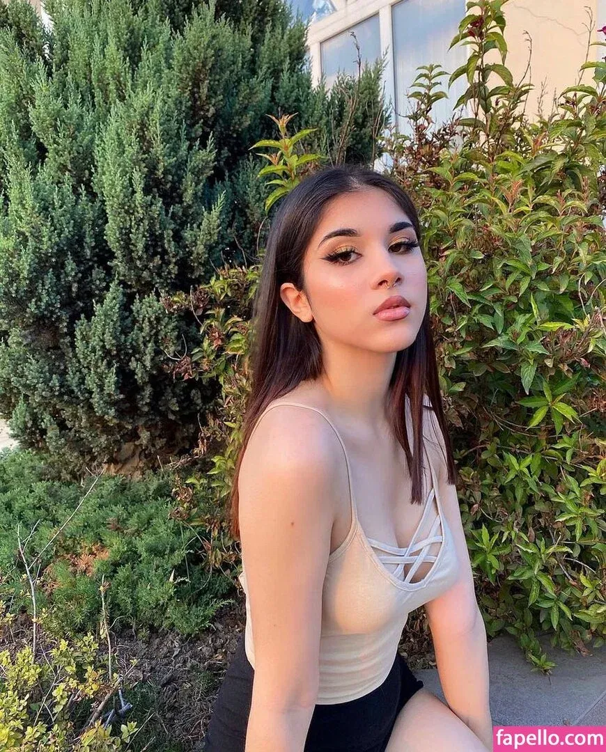 serpilokc Onlyfans Photo Gallery 