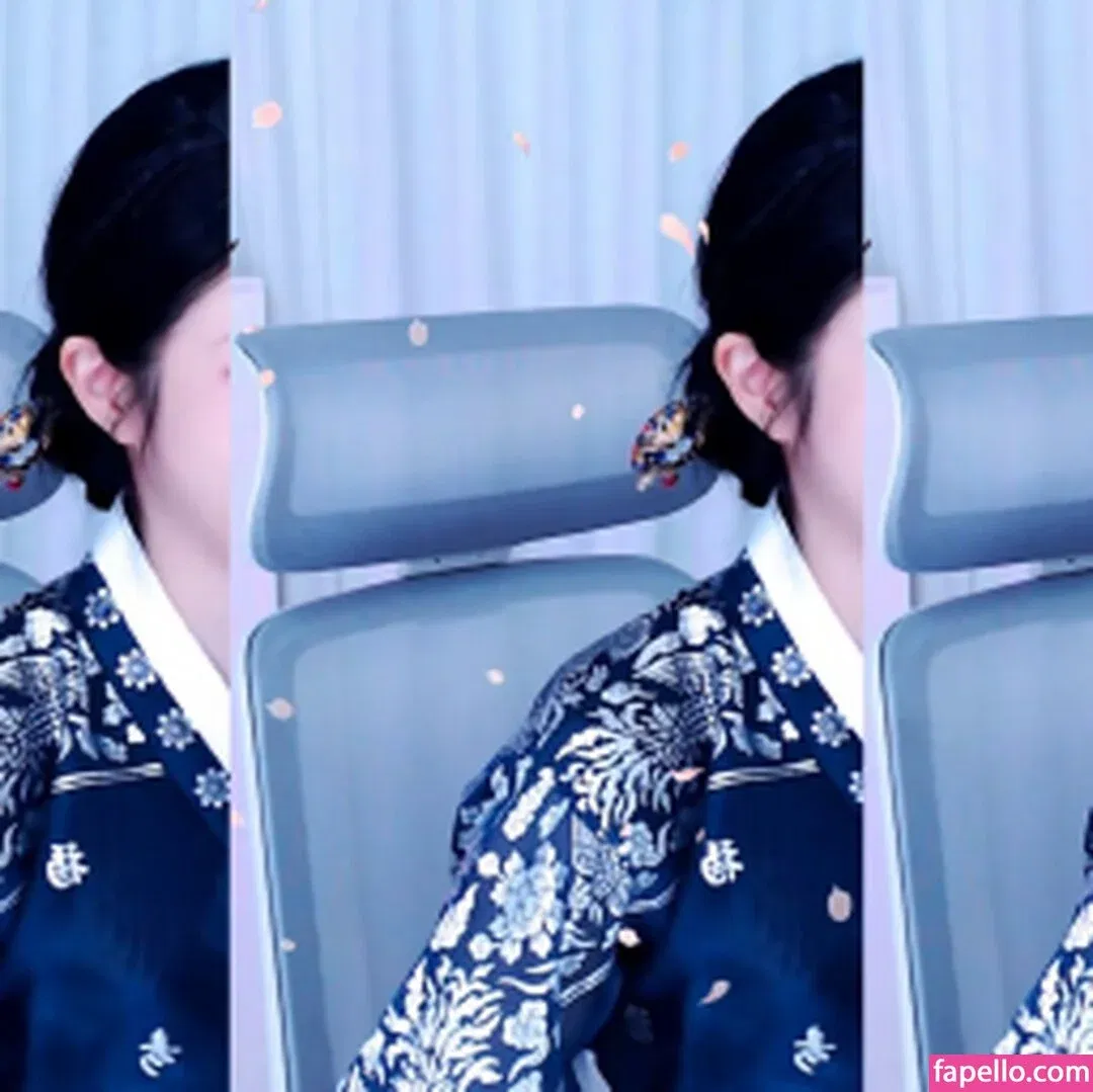 wannabe33 Onlyfans Photo Gallery 