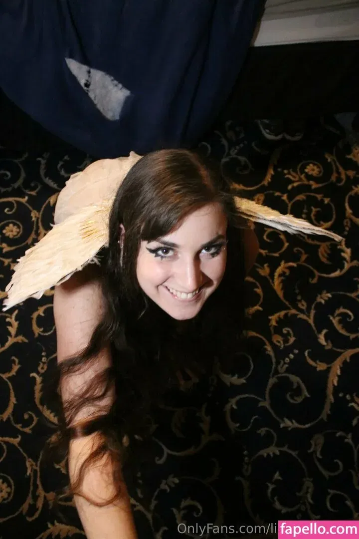 lilstrawbunny Onlyfans Photo Gallery 