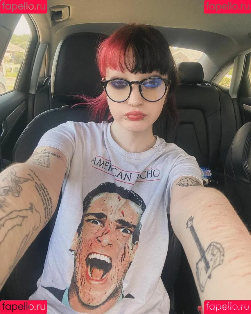 Spookypuppyy Onlyfans Photo Gallery 